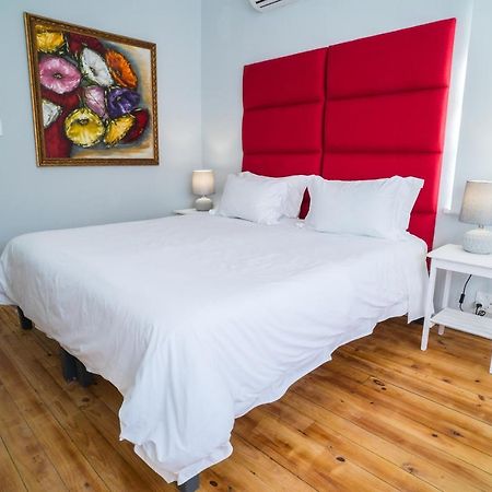 The Beautiful South Guesthouse Стелленбос Экстерьер фото