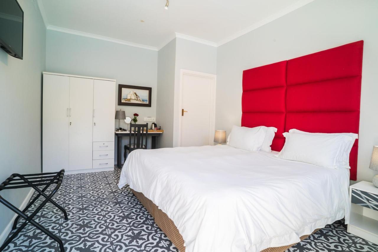 The Beautiful South Guesthouse Стелленбос Экстерьер фото